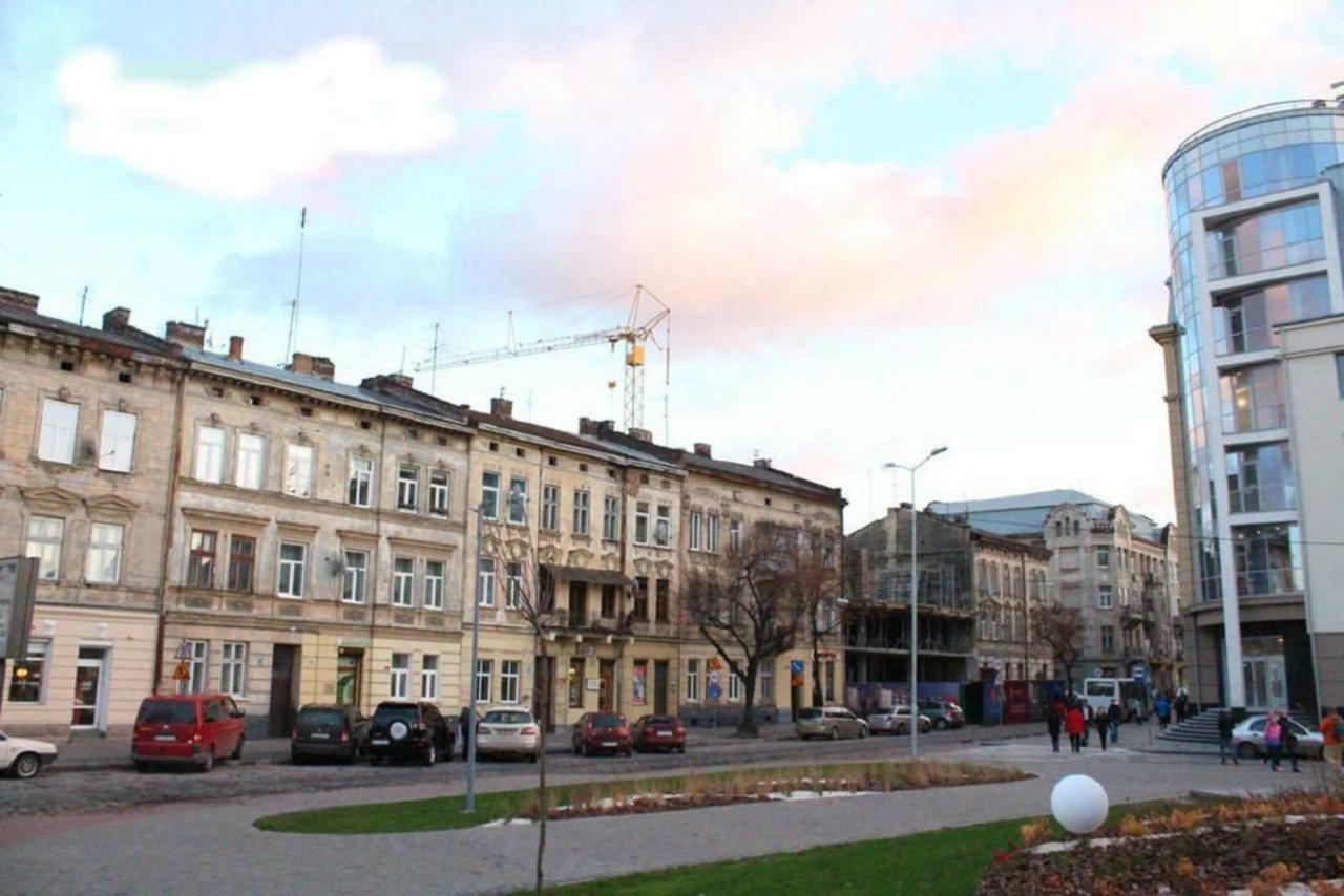 Mini Smart Apartments In The Central Part Of Lviv Dış mekan fotoğraf